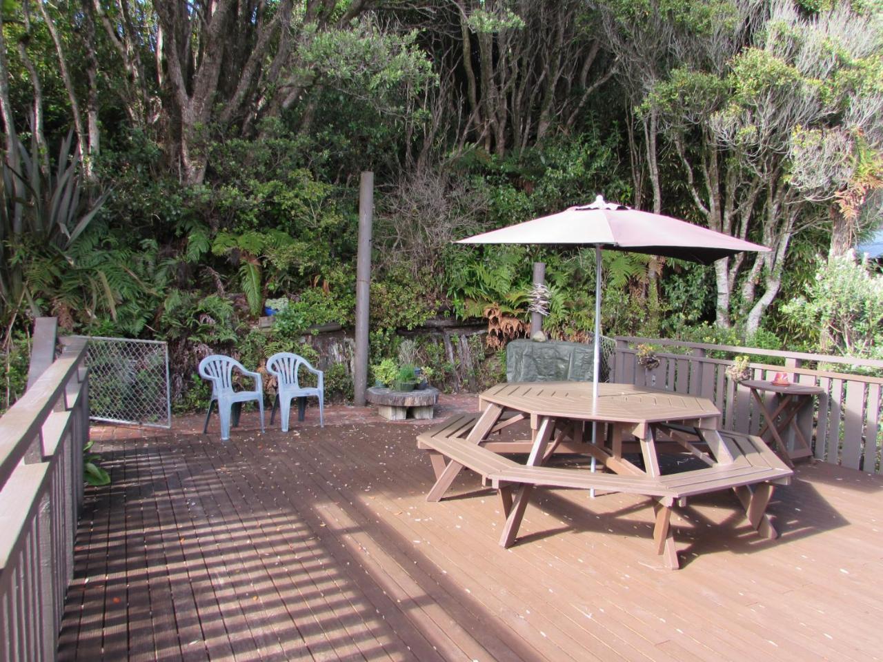 Birdsong Accommodation Hokitika Exterior photo